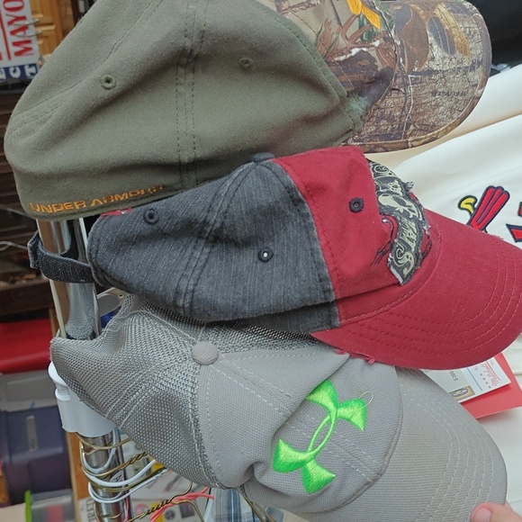 Mens Hats - Picture 1 of 1